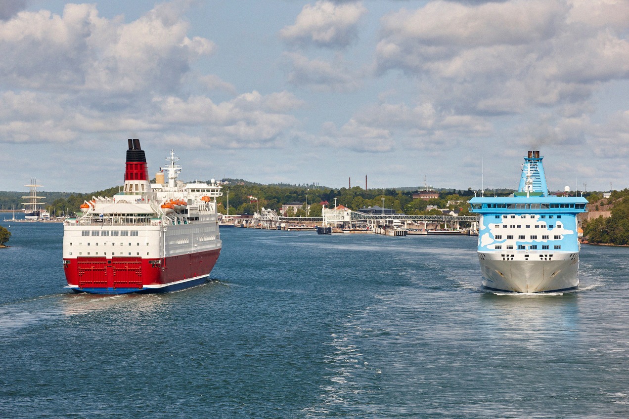 Fähren zwischen Åland und dem schwedischen Festland vor Mariehamn